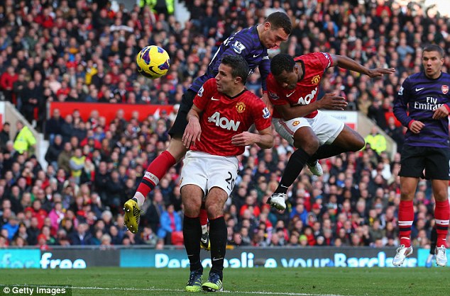 Hasil Pertandingan Manchester United (MU) vs Arsenal 2-1, 3 Okt 2012