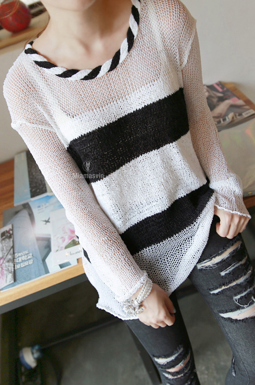  Stripe Knit Pullover