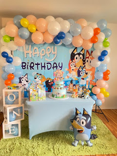 Esp-Eng 5 ideas para cumpleaños con temática de Bluey en casa  🐾🎂🎈🐾🎁🥳♻️