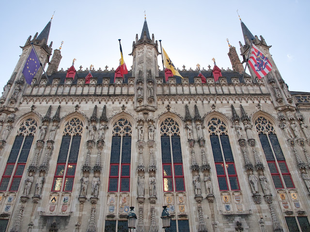 jiemve, Bruges, façade, Hôtel de Ville