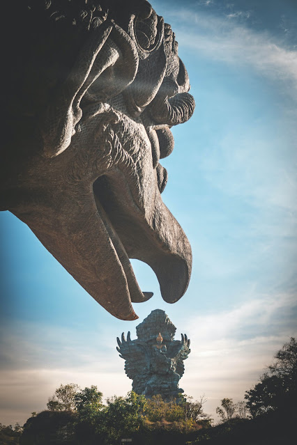 Garuda wisnu kencana