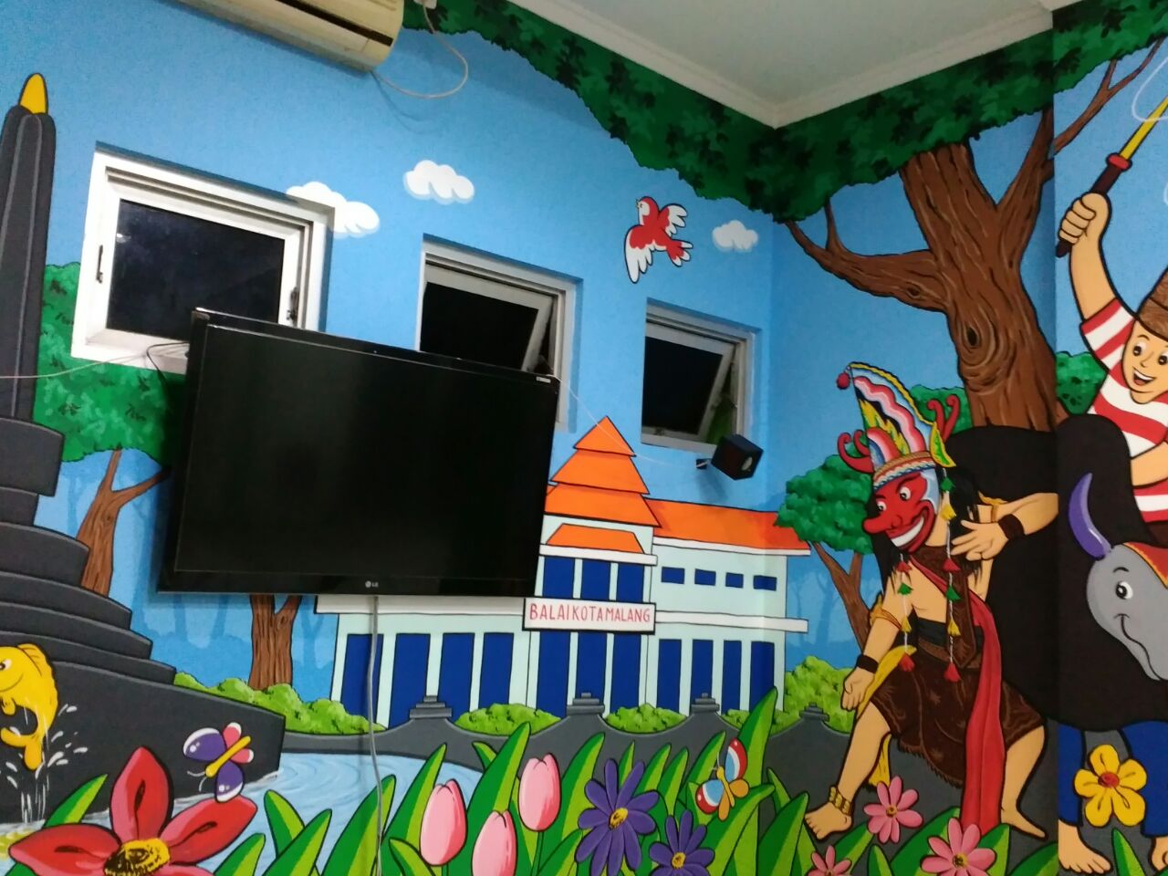 Lukisan Lukisan Mural Sekolah Paling Keren