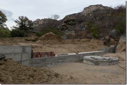 Construção de barragem submersa Bico da Arara