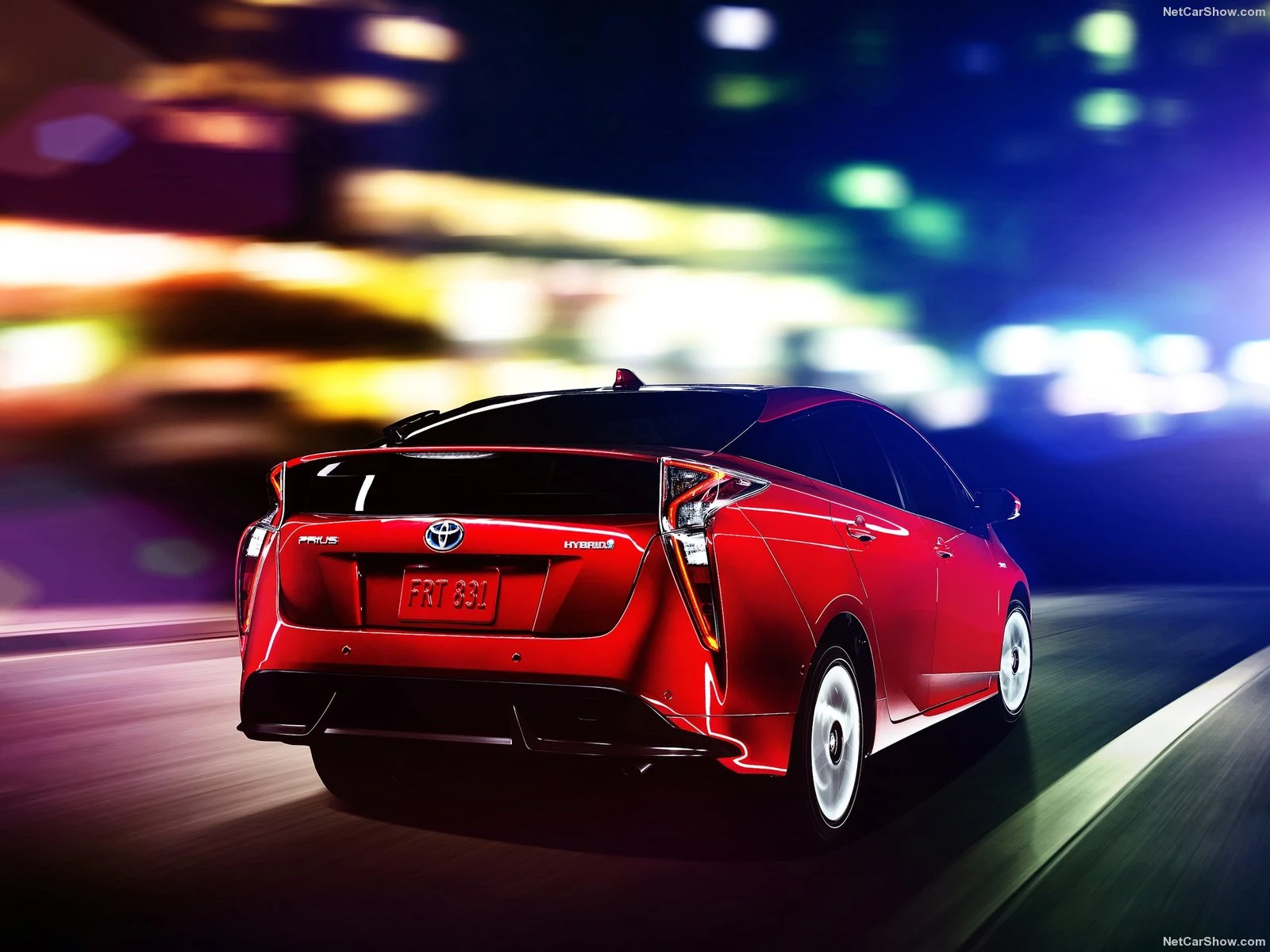 Hình ảnh xe ô tô Toyota Prius 2016 & nội ngoại thất
