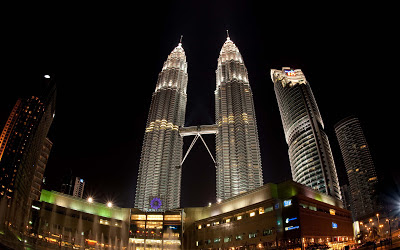 Petronas Towers,twin towers,Petronas Towers night view