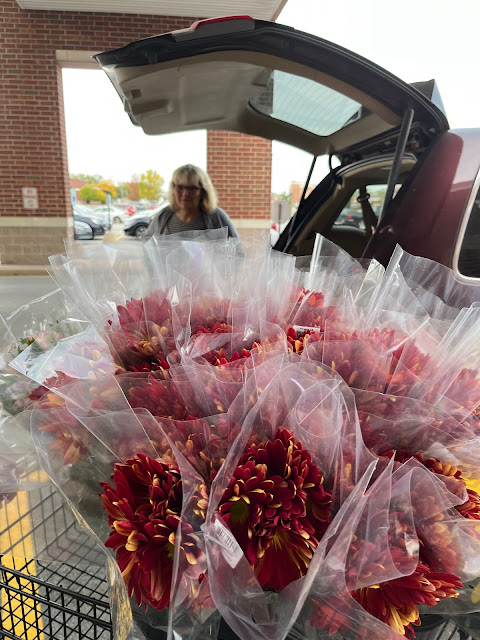 Floral arrangements for Meals on Wheels