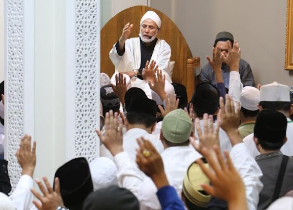 Syekh Yusri: Hati adalah Tempat Allah Memandang Hambanya
