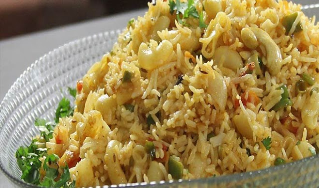 http://www.indianlazizkhana.com/2016/07/macrony-rice-pulao-recipe-in-hindi.html