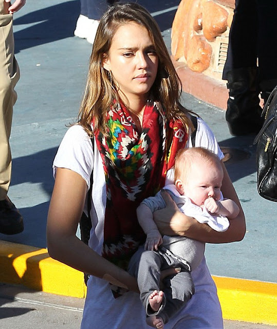 Jessica Alba Her baby with magical day at Disneyland