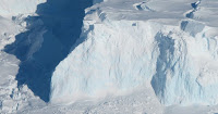 West Antarctica’s Thwaites glacier faces rapid change. (Image Credit: Jim Yungel, NASA) Click to Enlarge.