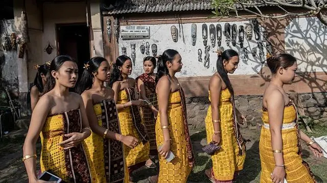 suku paling tua di bali - bali aga