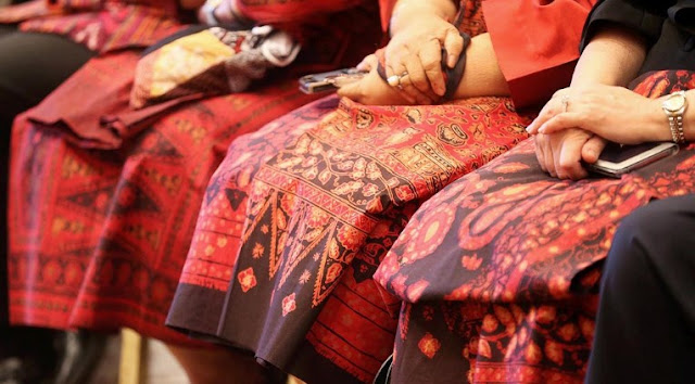 Motif Batik Jambi  dan Motif Batik Bengkulu Merupakan 