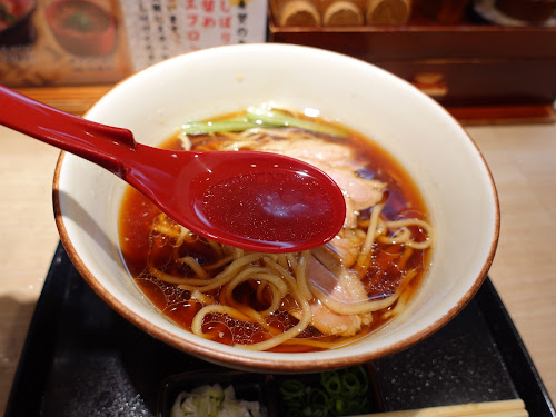 Ginza Kamo Soba Kyudaime Keisuke 銀座鴨そば 九代目けいすけ 銀座店 [Tokyo, Japan] - Duck clear soup ramen