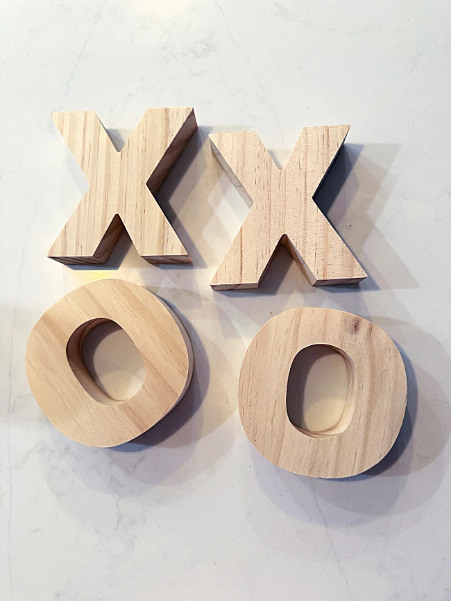 XO wooden blocks
