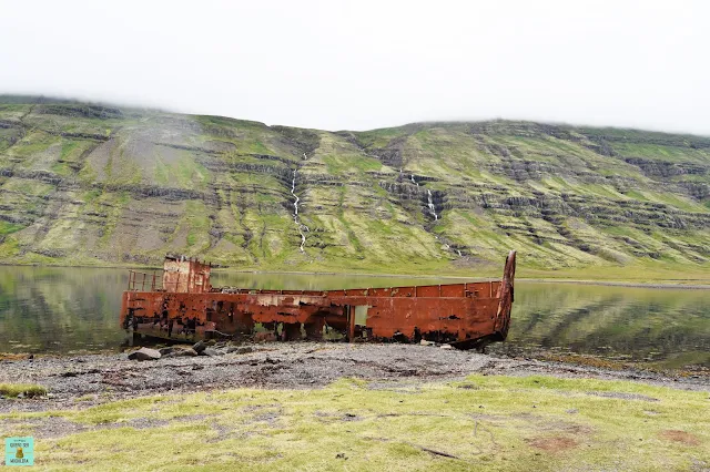 Fiordo Mjóirfjördur, Islandia