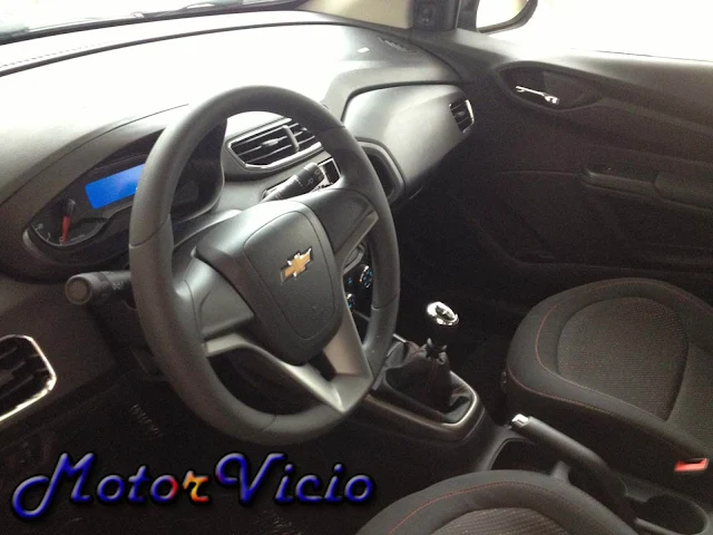 Chevrolet Onix 2013 - interior