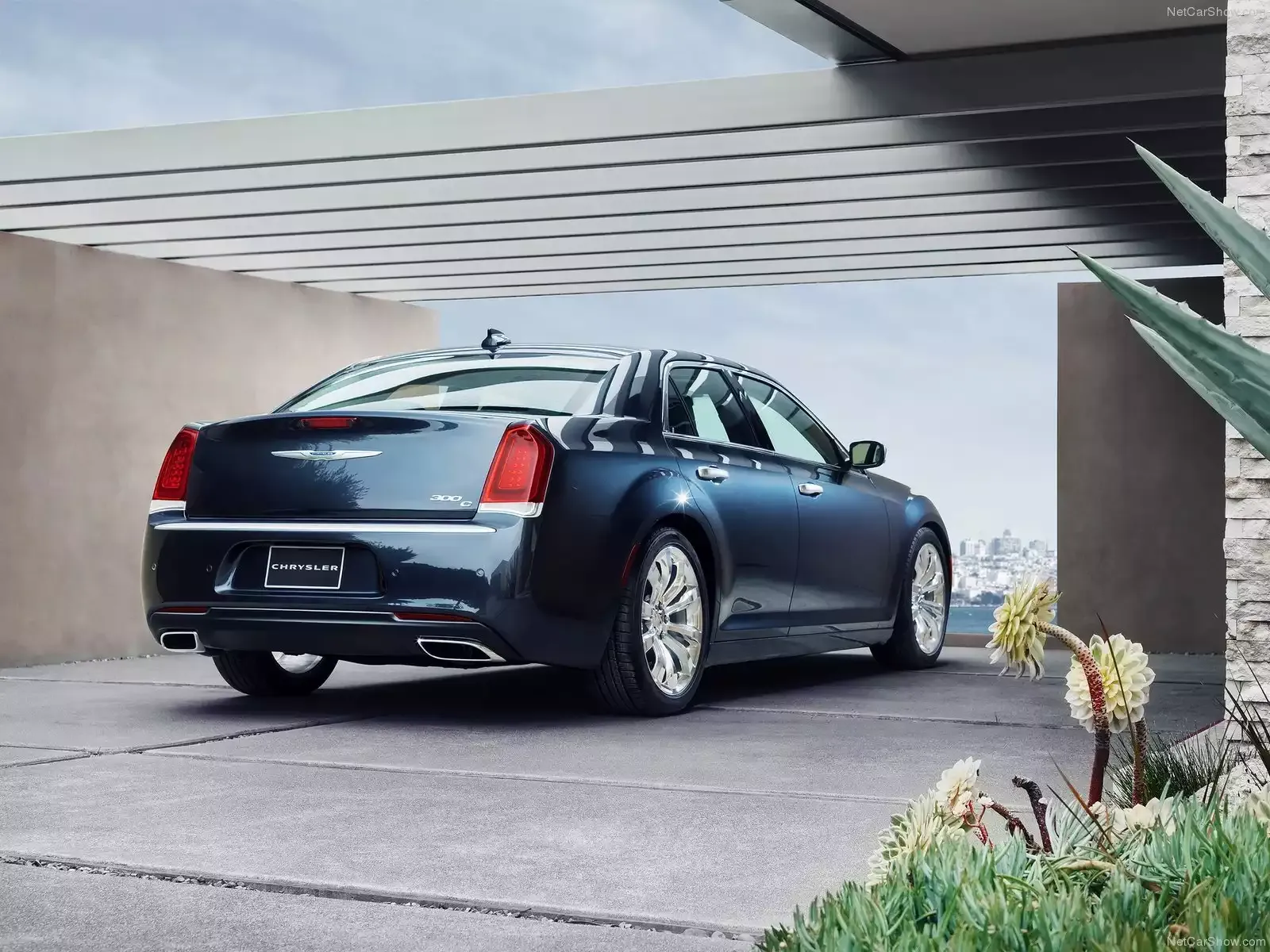 Hình ảnh xe ô tô Chrysler 300 2015 & nội ngoại thất