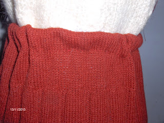 Fusta tricotata din lana