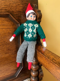 Elf on the Shelf how to knit a sweater and trousers