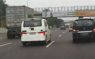 Nissan Evalia