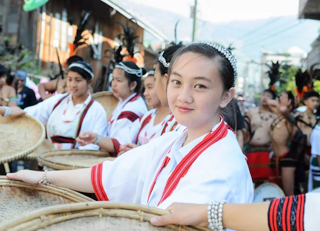 The Sweetest and Warmest Smile in Bontoc Mountain Province 