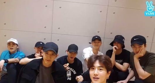 V App EXO