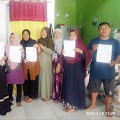  Penyerahkan Sertifikat Halal Kepada Tiga Belas (13) Pelaku UMKM Desa Pasir Jaya Cikupa