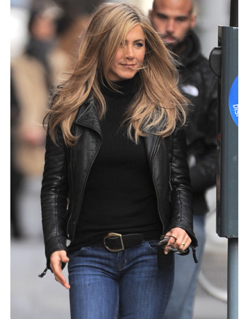 jennifer aniston style