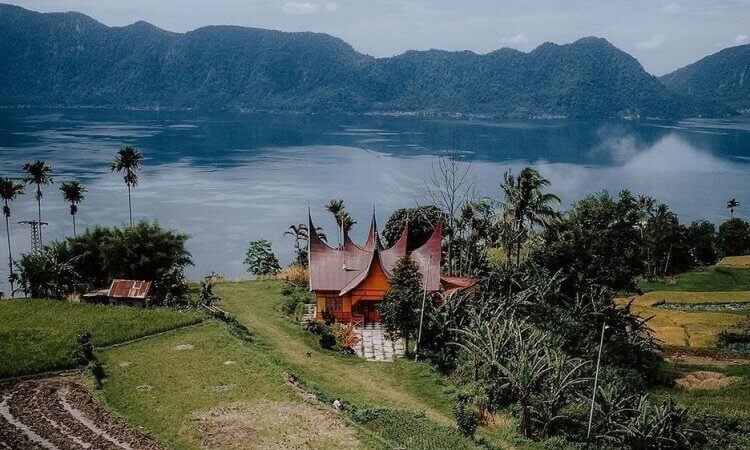 Tempat Bulan Madu Romantis di Sumatera Barat