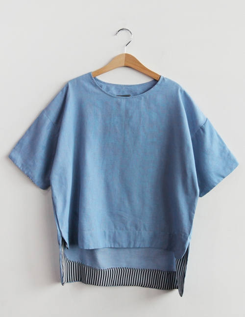 Oversized Tee with Inner Stripe Print