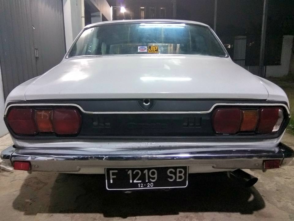 LAPAK SEDAN RETRO  JEPANG  Dijual Mazda Capella 1976 