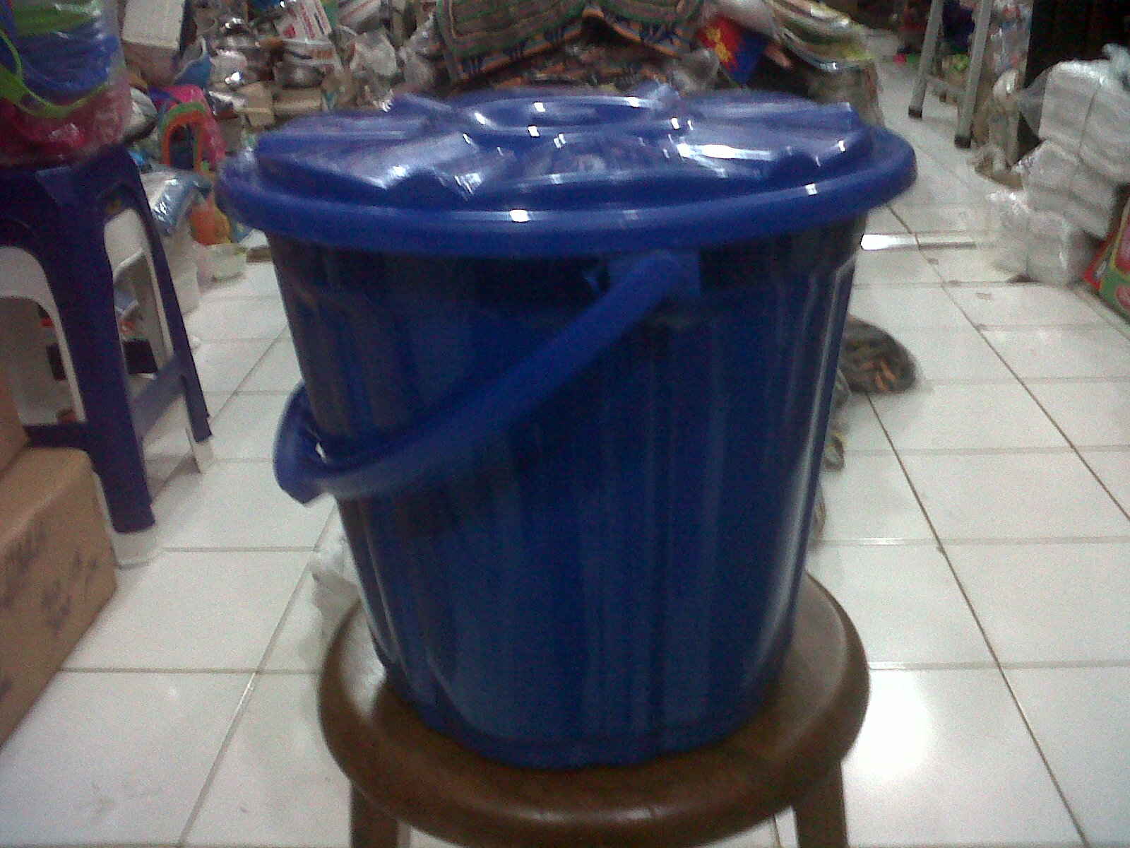 Selatan Jaya distributor barang plastik  furnitur Surabaya 