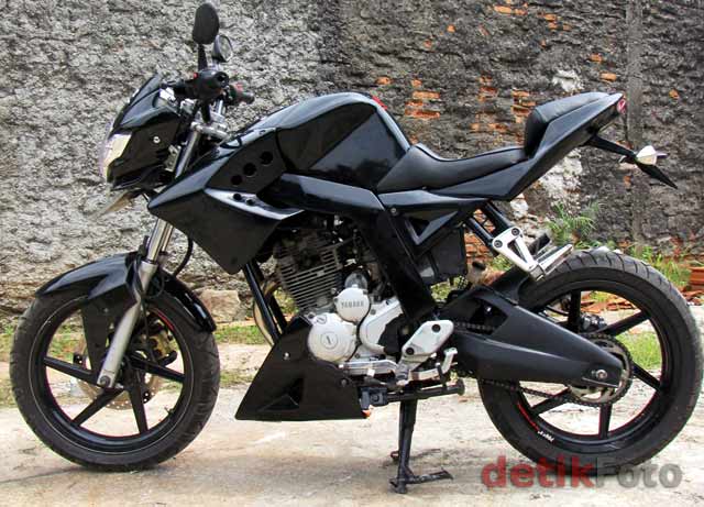 yamaha scorpio modifikasi street fighter title=