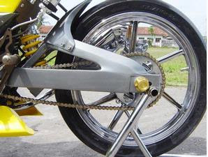 modifikasi motor smash, modifikasi motor suzuki smash, motor suzuki smash modifikasi, suzuki smash motor modifikasi, amazing modifikasi motor suzuki smash, suzuki smash modification, suzuki smash motorcycle modification, modifikasi motor, motor modifikasi, motor spirit, standard swing, suzuki smash, swing arm, handmade products, bolts, tile, models, motorcycle, suzuki