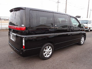 2002 Nissan Elgrand 4WD