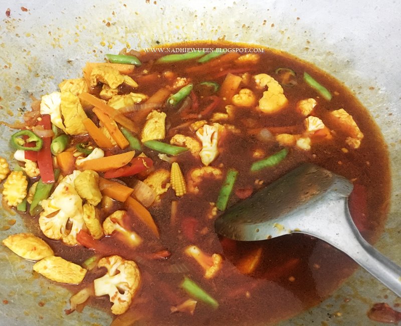 Resepi Paprik Ayam Mudah dan Sedap Macam Kedai Tom Yam 