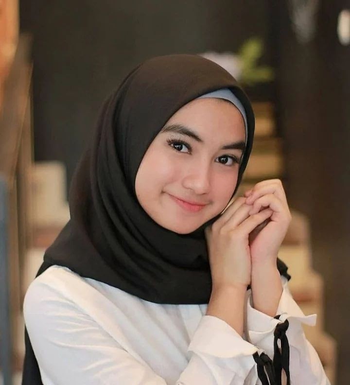 Pretty Hijab Dresses