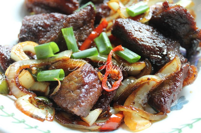 Daging Masak Kicap Simple Dan Sedap - Azie Kitchen