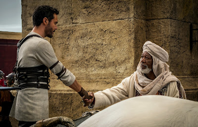 Jack Huston and Morgan Freeman in Ben-Hur (2016)