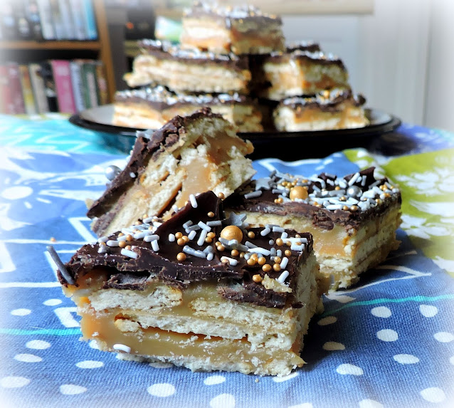 Refrigerator Toffee Bars