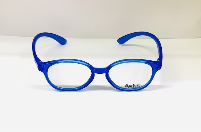 Kid blue glasses 