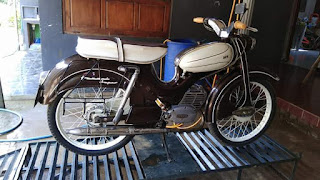 Dijual Motor Antik DKW Hummel 1961 ..Langka Banget Ges..