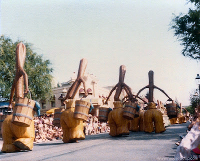 Fantasia Brooms Disneyland Flights of Fantasy Parade 1983