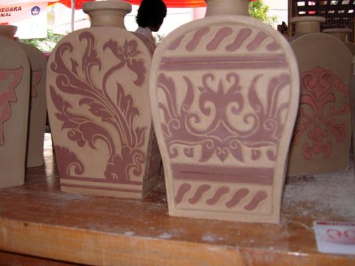 Membuat Kriya Keramik dengan Teknik  Lempeng Slab 