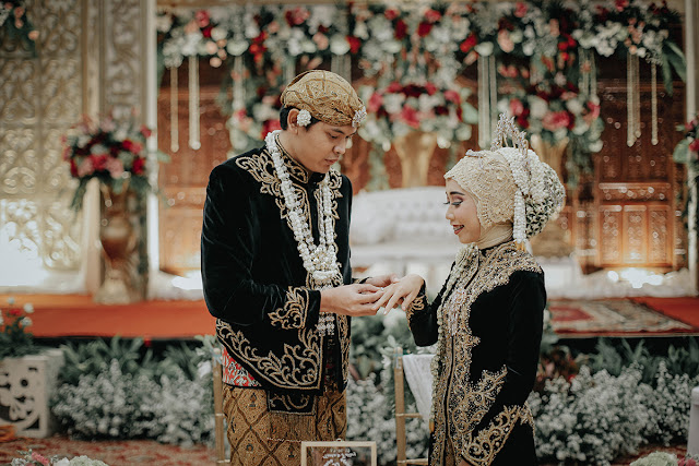 foto wedding di gedung granadi jakarta, jasa foto wedding murah, foto wedding jakarta, foto wedding depok, foto wedding tangerang,jasa fotografer jakarta, video wedding clip,wedding photography jakarta