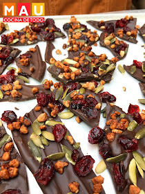 mau cocina de todo receta bark chocolate con nueces fruta chabacano arandanos coco