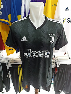 Jual Jersey Juventus Away 2022/2023 di toko jersey jogja sleman sumacomp, harga murah barang berkualitas