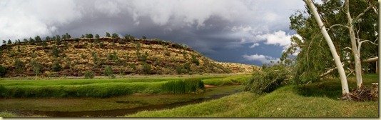 palm valley panorama2