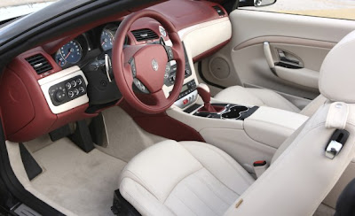 2011 Maserati GranTurismo Convertible Interior
