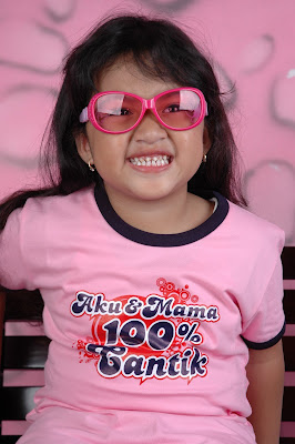 kaos anak lucu Aku & Mama 100% Cantik